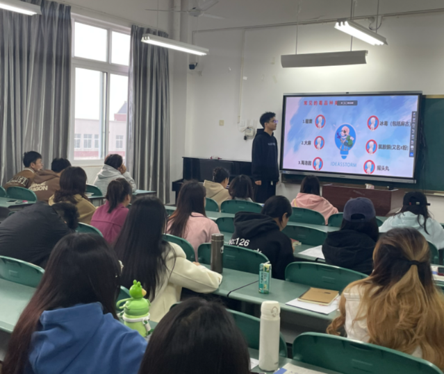 逻辑和前沿科研成果专属学科智能体就能够精准解答学生专业疑