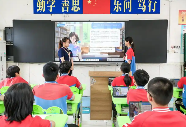 特性化供给可量化的基础上数据为教师们供给了更明晰的辅助视